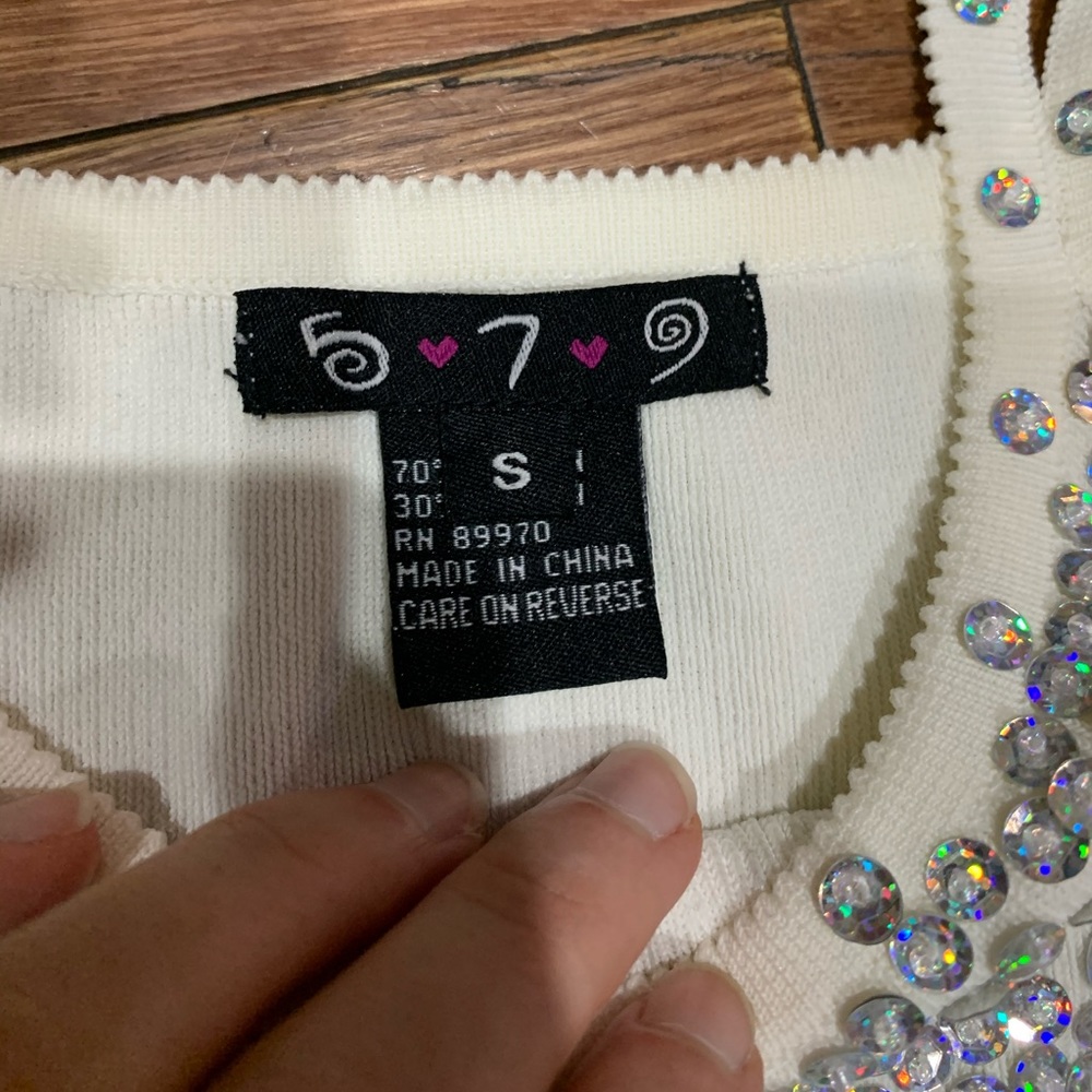 Shimmer Top - Picture 4 of 7
